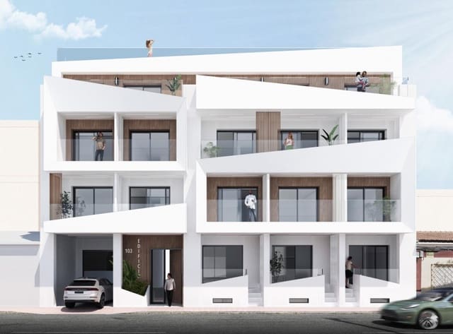 2 soveværelse Penthouse til salg i Las Piscinas Naturales, Torrevieja med swimmingpool garage - € 350.000 (Ref: 10012345)
