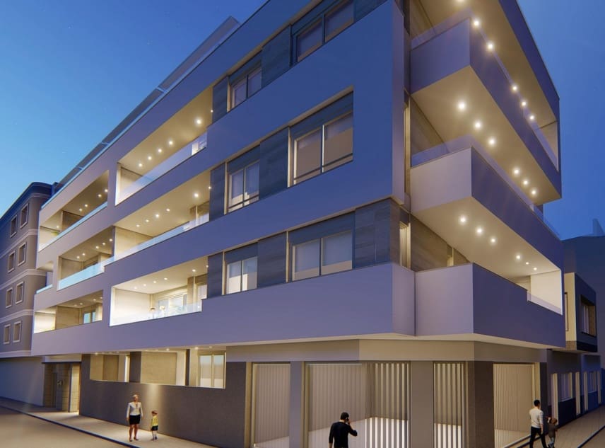 3 bedroom Penthouse for sale in Torrevieja - € 495,000 (Ref: 10012346)