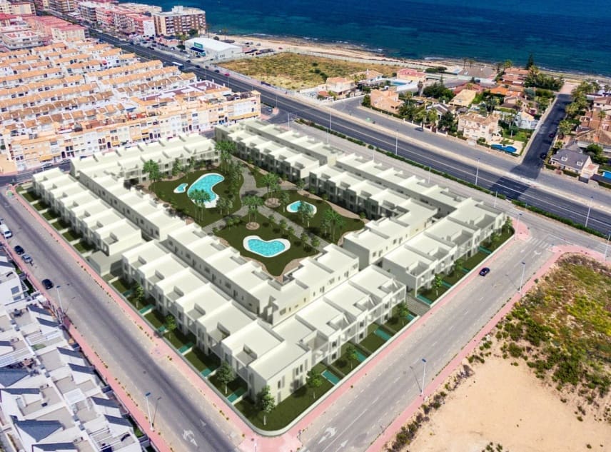 2 chambre Bungalow à vendre à La Veleta avec piscine - 380 000 € (Ref: 10012347)