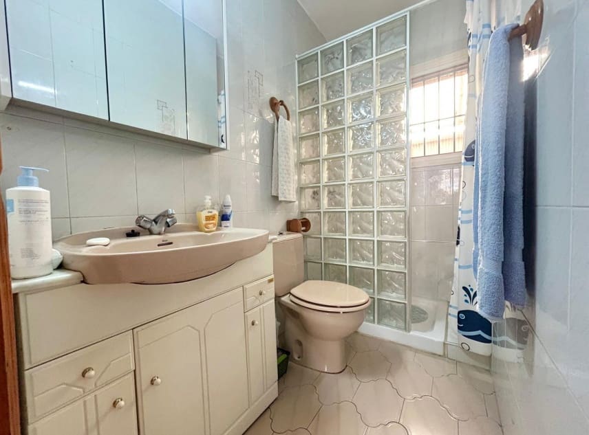 1 bedroom Bungalow for sale in El Chaparral with pool - € 109,000 (Ref: 10034375)
