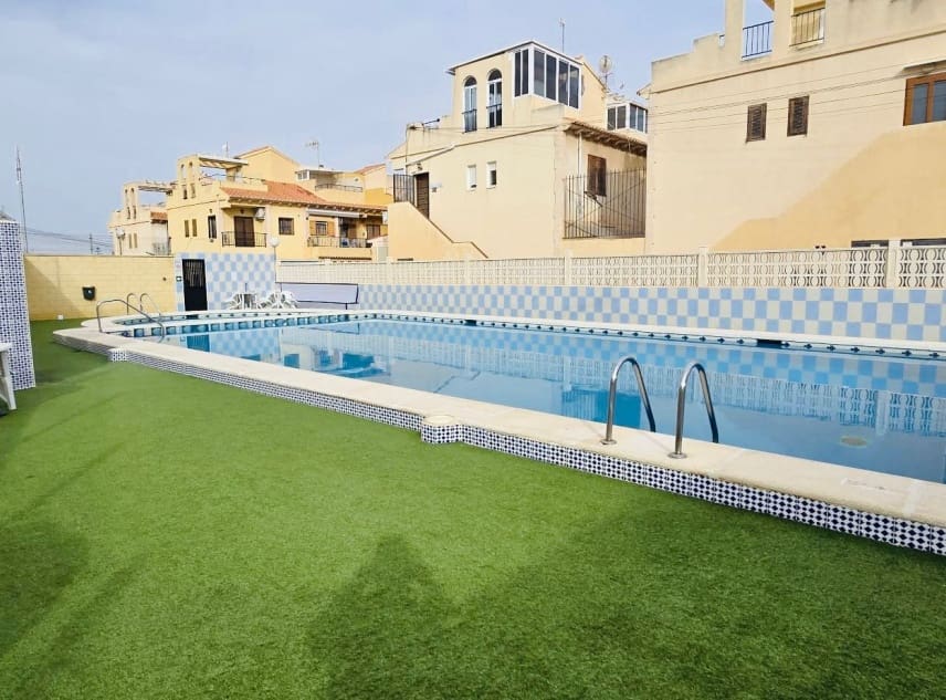 1 bedroom Bungalow for sale in El Chaparral with pool - € 109,000 (Ref: 10034375)