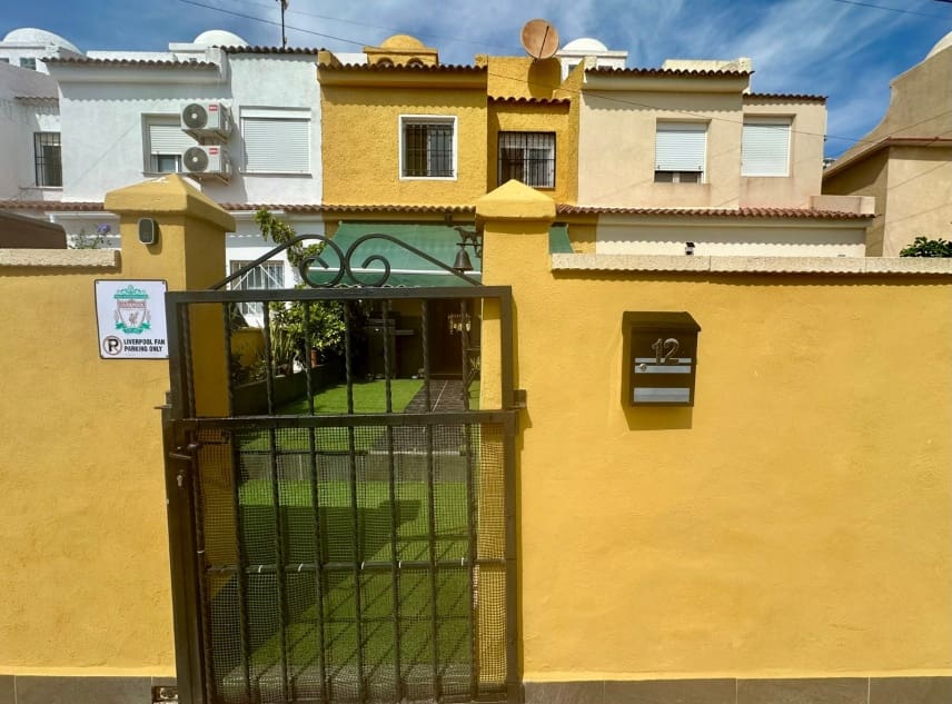 3 Zimmer Haus zu verkaufen in El Chaparral - 175.000 € (Ref: 10034460)