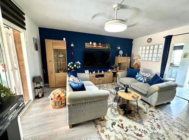 3 quarto Casa em Banda para venda em El Chaparral, Torrevieja - 175 000 € (Ref: 10034460)