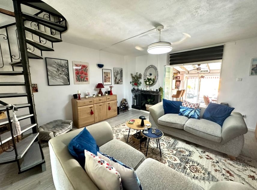 3 Zimmer Haus zu verkaufen in El Chaparral - 175.000 € (Ref: 10034460)