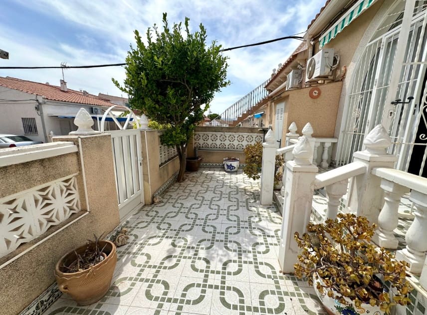 2 soveværelse Bungalow til salg i San Luis - € 99.950 (Ref: 10039220)