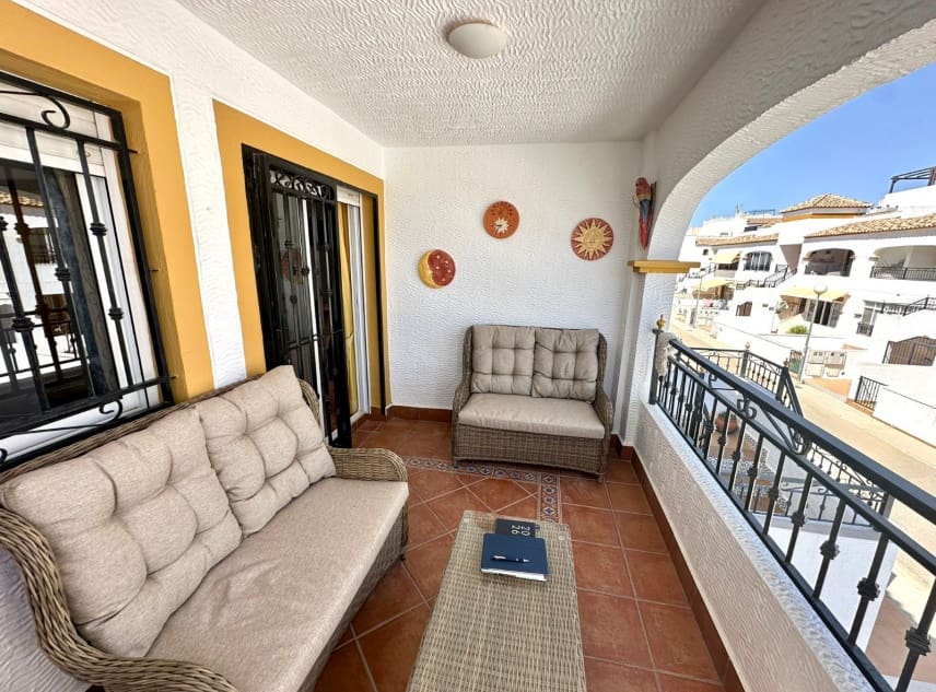 2 Zimmer Bungalow zu verkaufen in Entre Naranjos mit Pool - 139.950 € (Ref: 10039437)