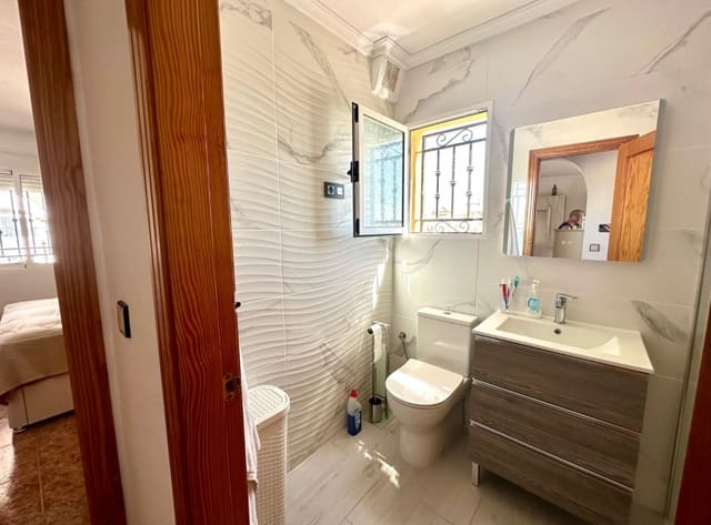 2 soverom Bungalow til salgs i Entre Naranjos, Orihuela med svømmebasseng - € 139 950 (Ref: 10039437)