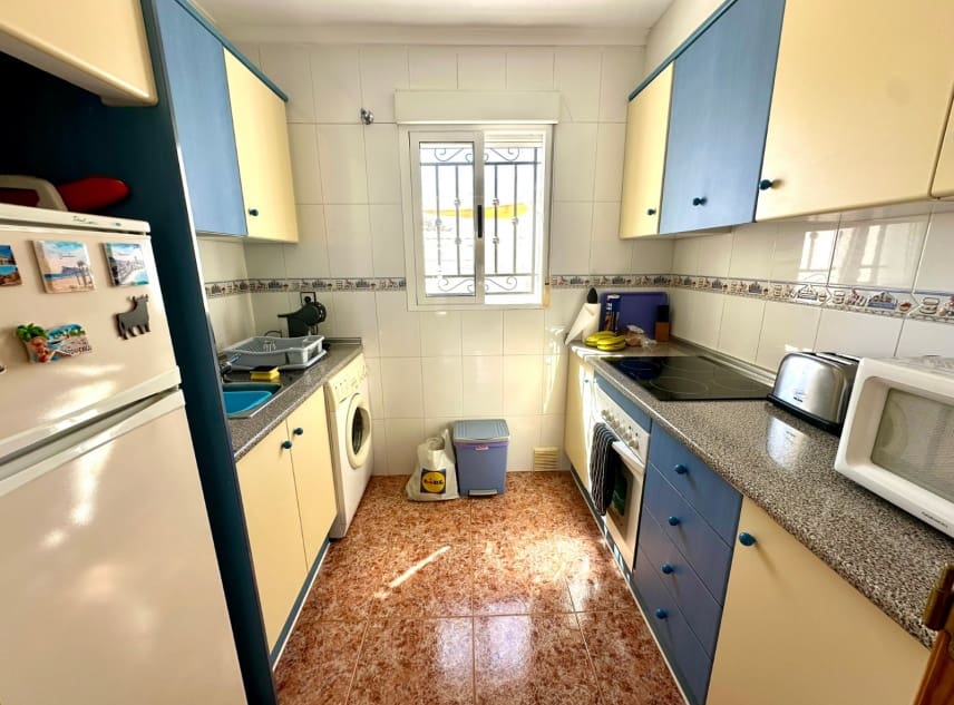 2 Zimmer Bungalow zu verkaufen in Entre Naranjos mit Pool - 139.950 € (Ref: 10039437)
