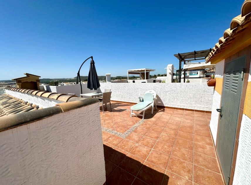 2 Zimmer Bungalow zu verkaufen in Entre Naranjos mit Pool - 139.950 € (Ref: 10039437)