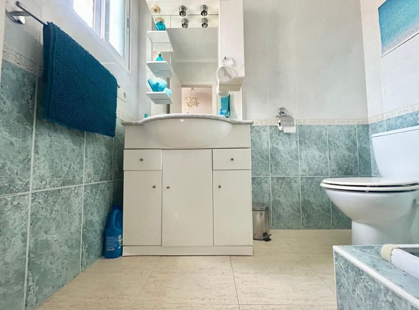 2 sovrum Hus till salu i La Siesta - 145 000 € (Ref: 10041784)