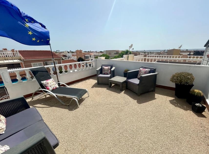 2 sovrum Hus till salu i La Siesta - 145 000 € (Ref: 10041784)