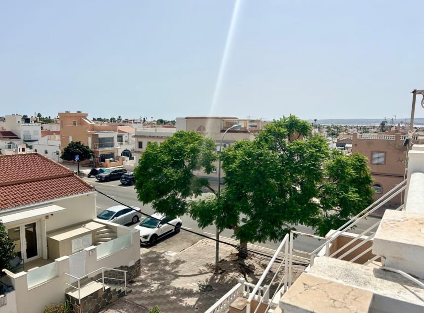 2 sovrum Hus till salu i La Siesta - 145 000 € (Ref: 10041784)