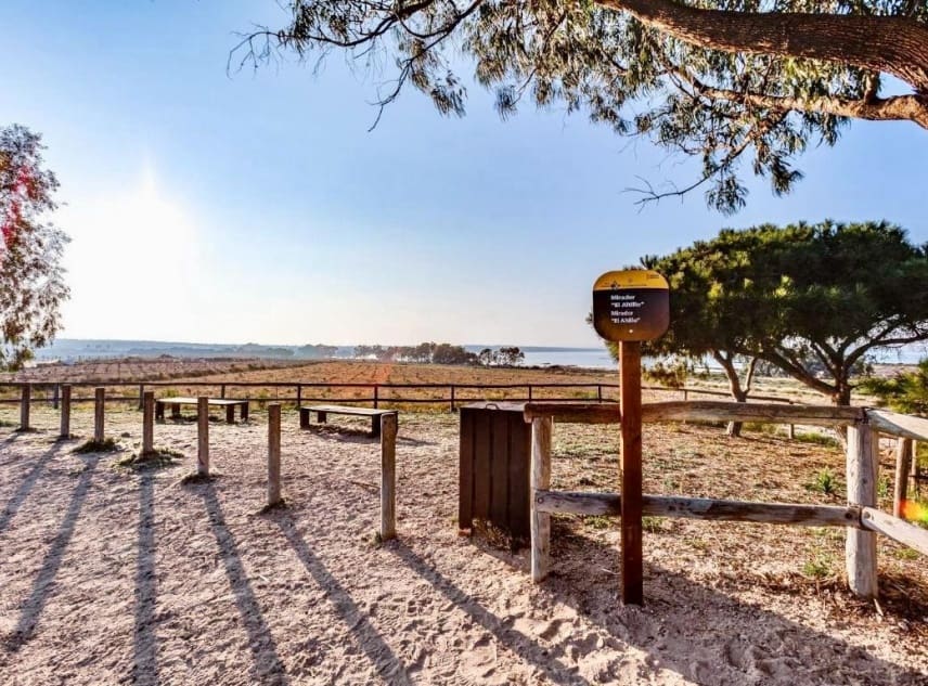 2 sovrum Hus till salu i La Siesta - 145 000 € (Ref: 10041784)