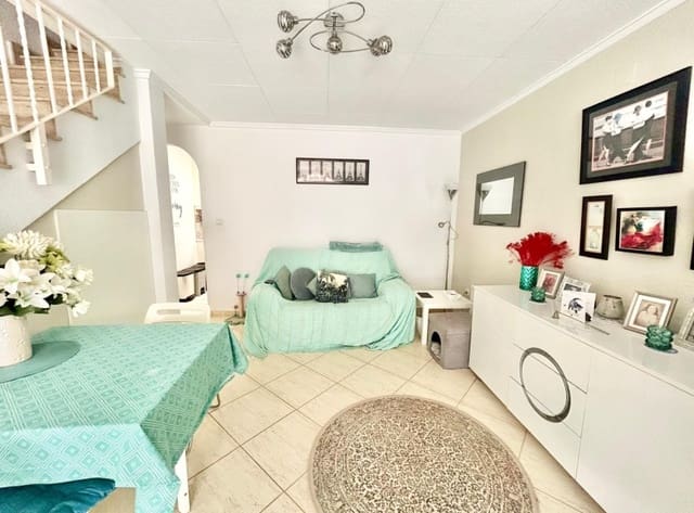 2 sovrum Hus till salu i La Siesta, Torrevieja - 145 000 € (Ref: 10041784)