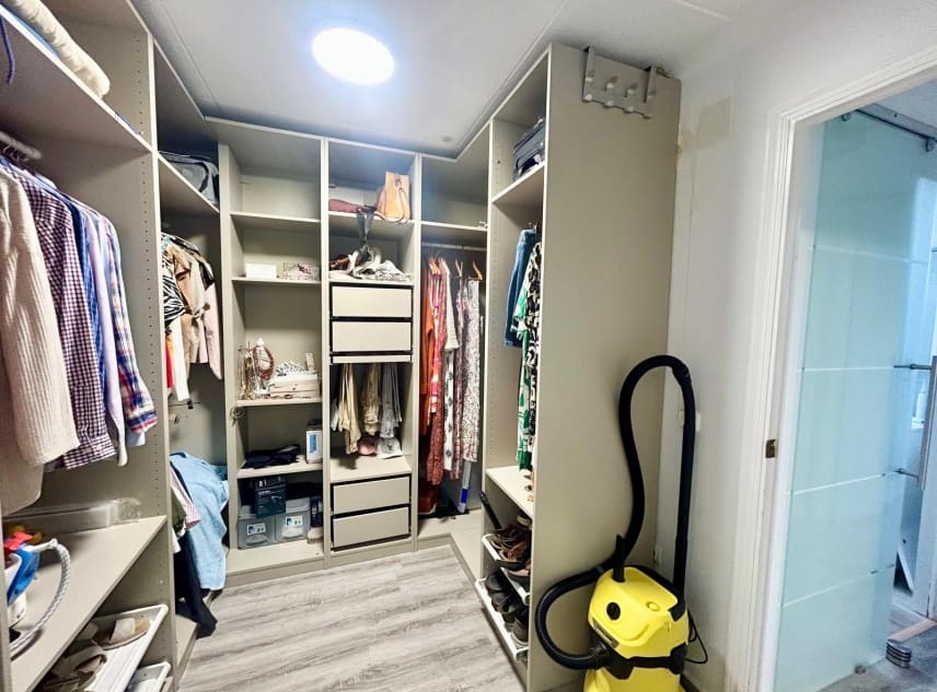 3 makuuhuone Omakotitalo myytävänä paikassa San Luis - 165 000 € (Ref: 10062949)