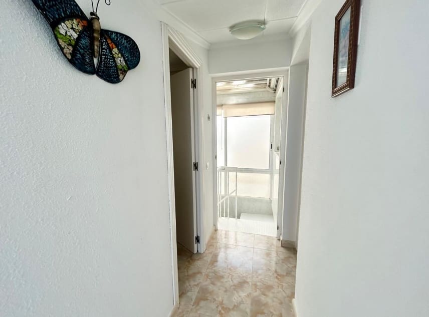 3 makuuhuone Omakotitalo myytävänä paikassa San Luis - 165 000 € (Ref: 10062949)