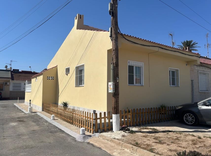 2 quarto Bungalow para venda em La Torreta - 159 000 € (Ref: 10093659)