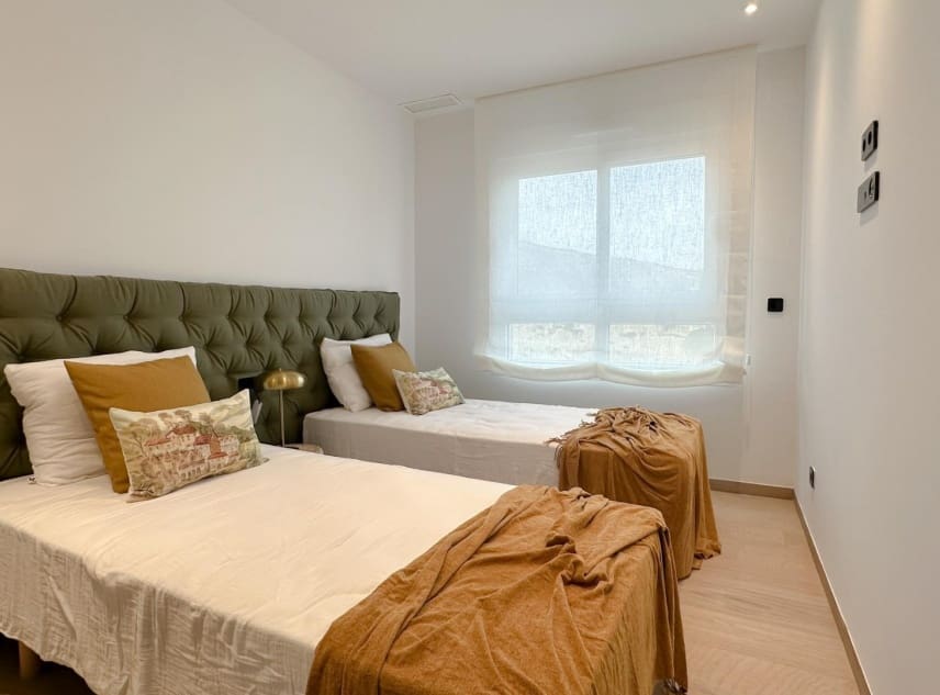 3 chambre Bungalow à vendre à Algorfa avec piscine garage - 365 000 € (Ref: 10100759)