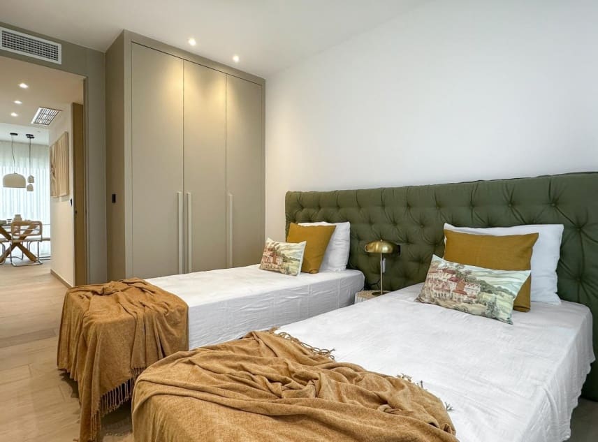 3 chambre Bungalow à vendre à Algorfa avec piscine garage - 365 000 € (Ref: 10100759)