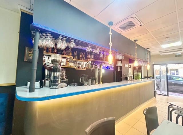 Bedrijf te koop in Playa de los Locos, Torrevieja - € 55.000 (Ref: 10111912)