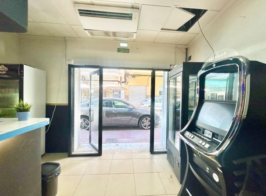 Bedrijf te koop in Torrevieja - € 55.000 (Ref: 10111912)
