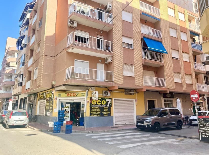 Bedrijf te koop in Torrevieja - € 55.000 (Ref: 10111912)
