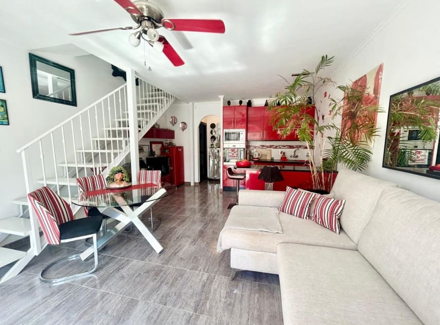 2 bedroom Townhouse for sale in La Siesta - € 169,900 (Ref: 10113461)