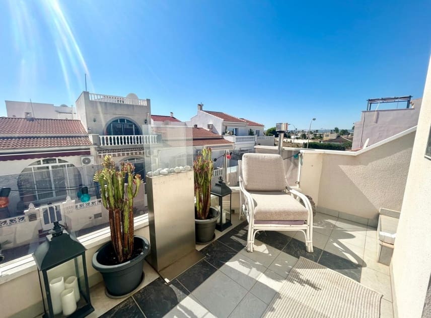 2 bedroom Townhouse for sale in La Siesta - € 169,900 (Ref: 10113461)