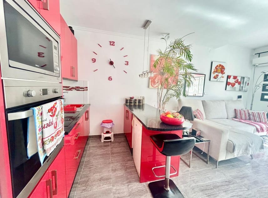 2 bedroom Townhouse for sale in La Siesta - € 169,900 (Ref: 10113461)