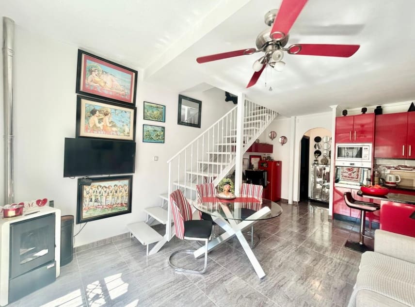 2 bedroom Townhouse for sale in La Siesta - € 169,900 (Ref: 10113461)
