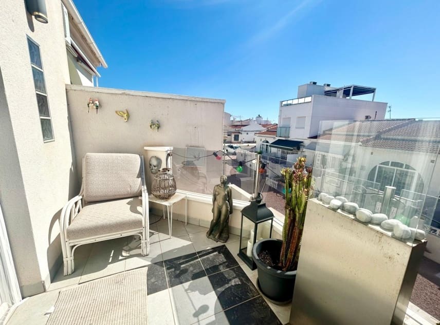 2 bedroom Townhouse for sale in La Siesta - € 169,900 (Ref: 10113461)