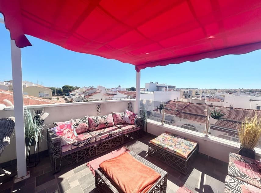 2 bedroom Townhouse for sale in La Siesta - € 169,900 (Ref: 10113461)