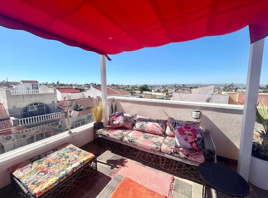 2 bedroom Townhouse for sale in La Siesta - € 169,900 (Ref: 10113461)