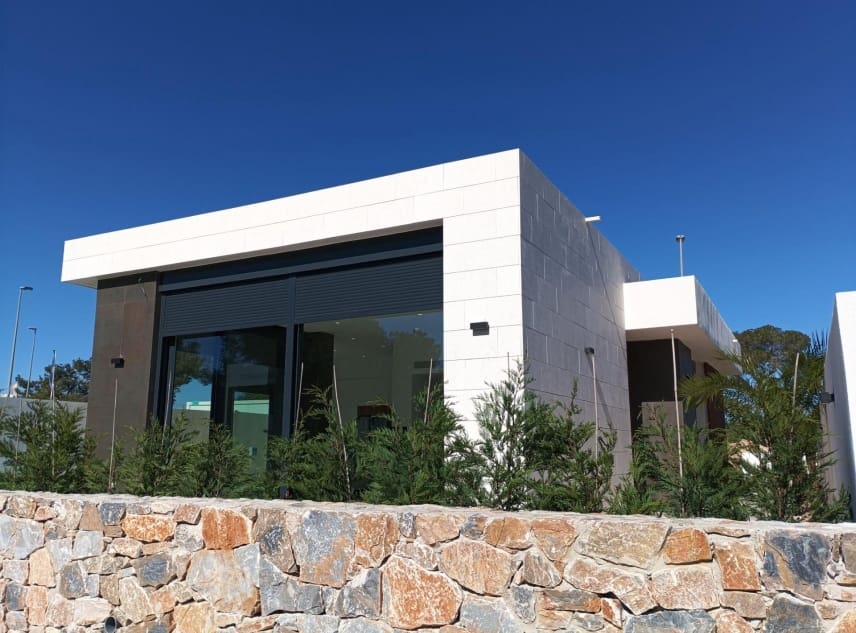 3 slaapkamer Villa te koop in Pinar de Campoverde met zwembad garage - € 586.000 (Ref: 10116061)