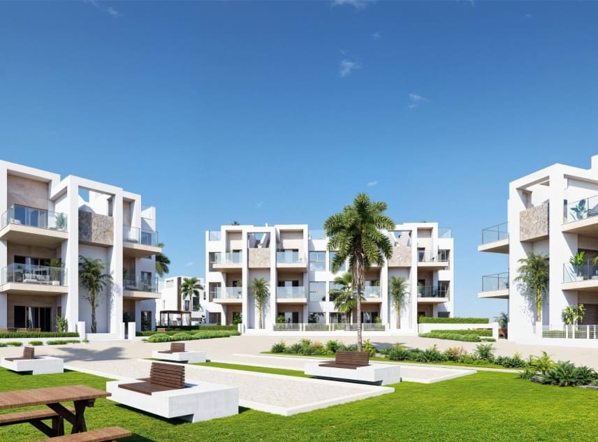 2 bedroom Penthouse for sale in Los Alcazares with pool garage - € 394,000 (Ref: 10116068)