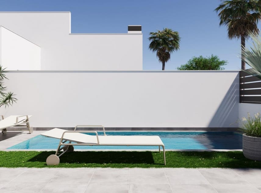 2 Zimmer Villa zu verkaufen in Roldan mit Pool Garage - 299.900 € (Ref: 10116070)