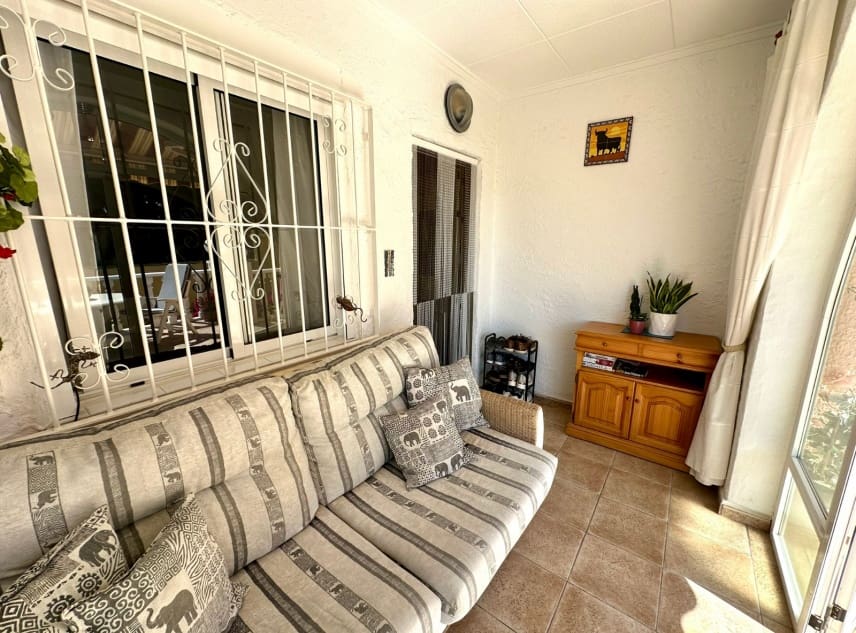 2 slaapkamer Villa te koop in San Luis met zwembad garage - € 283.500 (Ref: 10124717)
