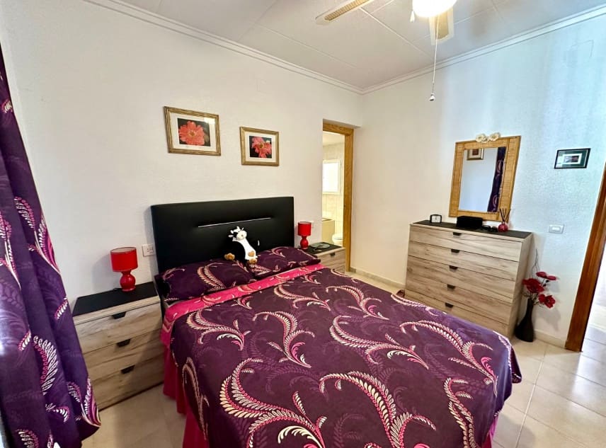 2 slaapkamer Villa te koop in San Luis met zwembad garage - € 283.500 (Ref: 10124717)