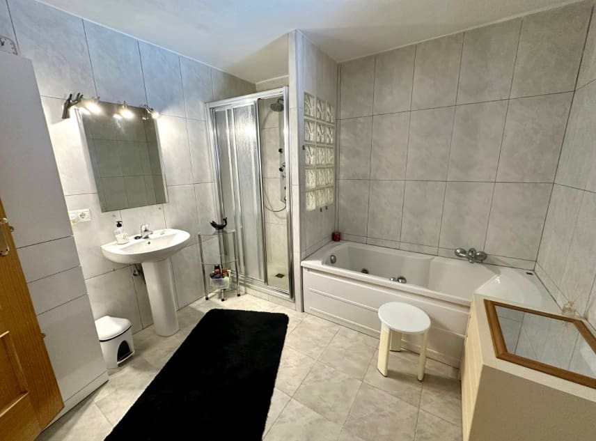 2 slaapkamer Villa te koop in San Luis met zwembad garage - € 283.500 (Ref: 10124717)