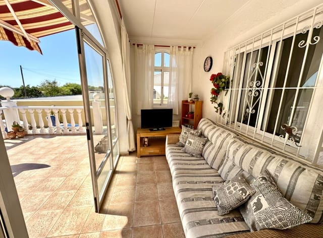 2 soverom Villa til salgs i San Luis, Torrevieja med svømmebasseng garasje - € 283 500 (Ref: 10124717)