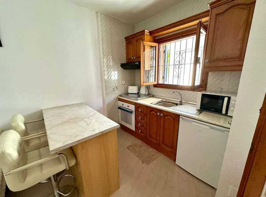 1 makuuhuone Bungalow myytävänä paikassa El Chaparral mukana uima-altaan - 105 000 € (Ref: 10125079)
