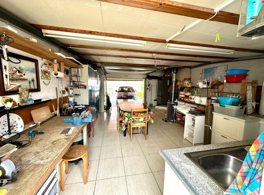 4 soveværelse Villa til salg i El Chaparral med swimmingpool garage - € 550.000 (Ref: 10138756)
