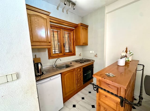 1 chambre Bungalow à vendre à El Chaparral, Torrevieja avec piscine - 105 000 € (Ref: 10145257)