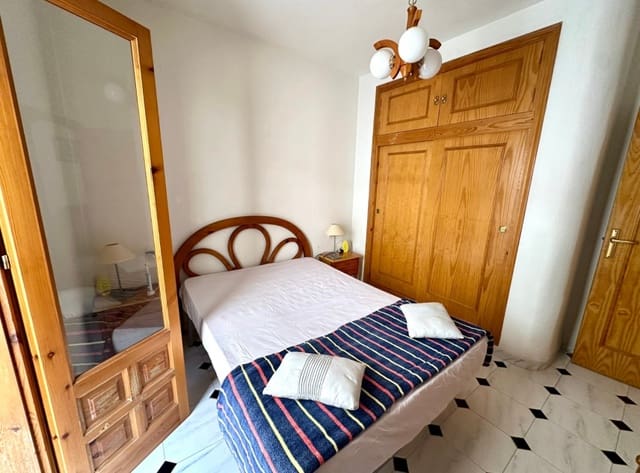 1 chambre Bungalow à vendre à El Chaparral, Torrevieja avec piscine - 105 000 € (Ref: 10145257)