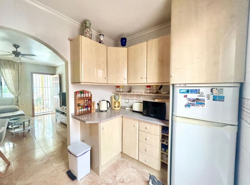 2 slaapkamer Bungalow te koop in Torrevieja met zwembad garage - € 139.950 (Ref: 10154289)