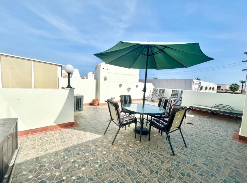 2 slaapkamer Bungalow te koop in Torrevieja met zwembad garage - € 139.950 (Ref: 10154289)