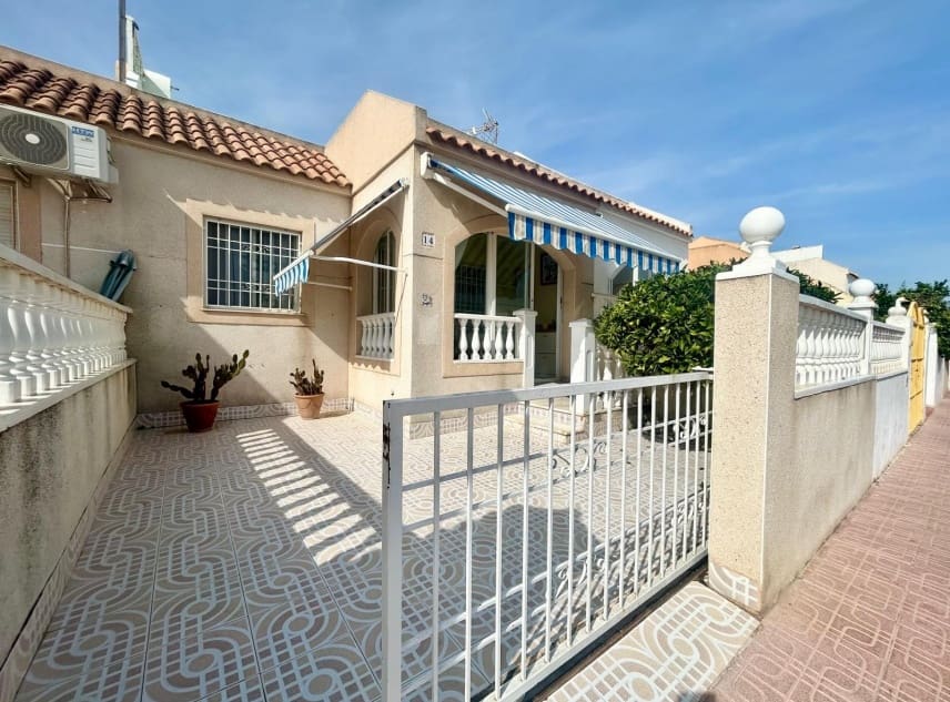2 slaapkamer Bungalow te koop in Torrevieja met zwembad garage - € 139.950 (Ref: 10154289)