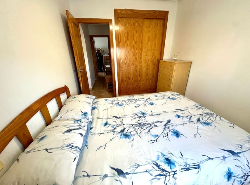 2 sypialnia Bungalow na sprzedaż w Torrevieja z basenem garażem - 148 950 € (Ref: 10158395)