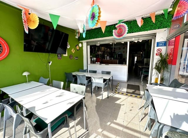 Commercieel te koop in El Chaparral, Torrevieja - € 129.000 (Ref: 10163590)