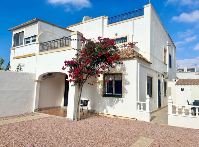 3 soveværelse Byhus til salg i El Chaparral - La Siesta - La Torreta, Torrevieja med swimmingpool garage - € 195.000 (Ref: 10167287)